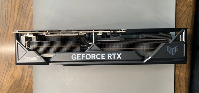 Asus RTX 4080 TUF gaming 16 GB graphics card No Box TUF-RTX4080-16G-GAMING - photo numéro 2