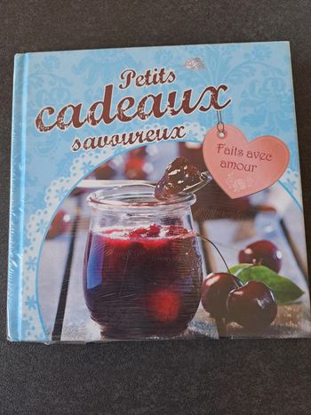 Livre recettes petis cadeaux savoureux