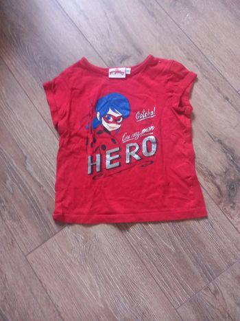 T-shirt miraculous 4 ans