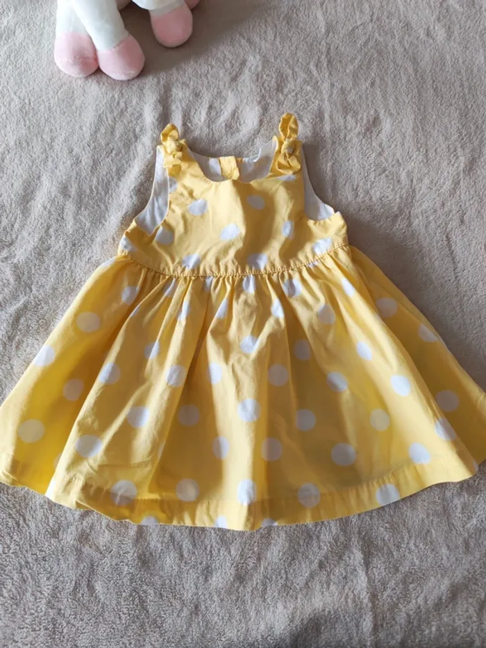 Robe jaune