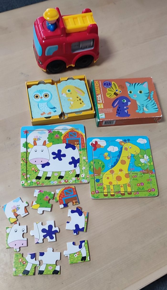 Lot de jouets pour un enfant de 2-3 ans - photo numéro 2