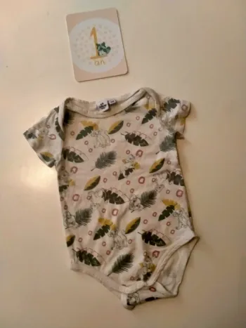 Body manches courtes Disney Baby Taille 12 mois