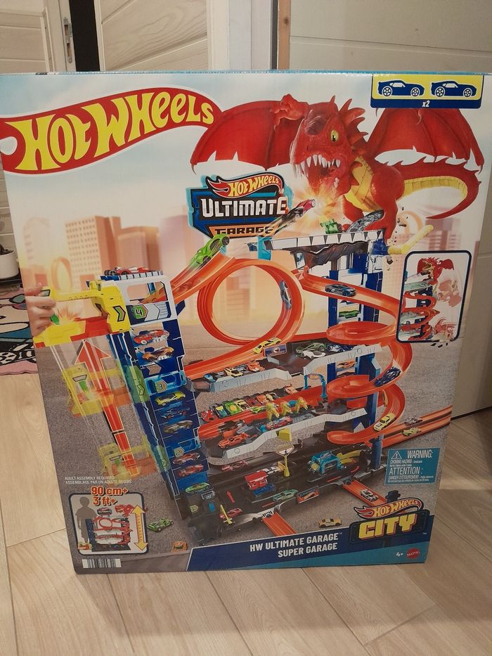 Hot wheels city  ultimate garage dragon