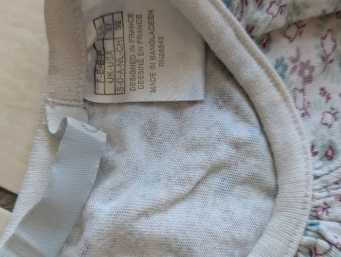 Lot de 2 tee-shirts à manches longues 3 ans - photo numéro 2