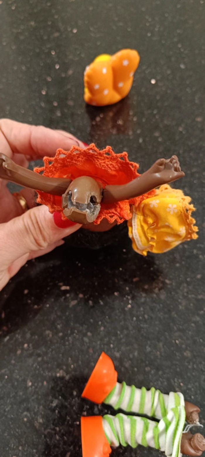 Poupée + papillon - photo numéro 11