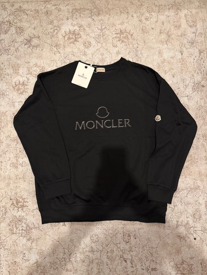 Pull Moncler taille L