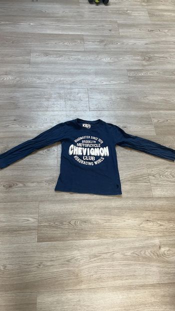 T-shirt manches longues 10 ans