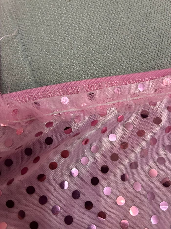 Haut débardeur rose à sequins 4 ans - photo numéro 2