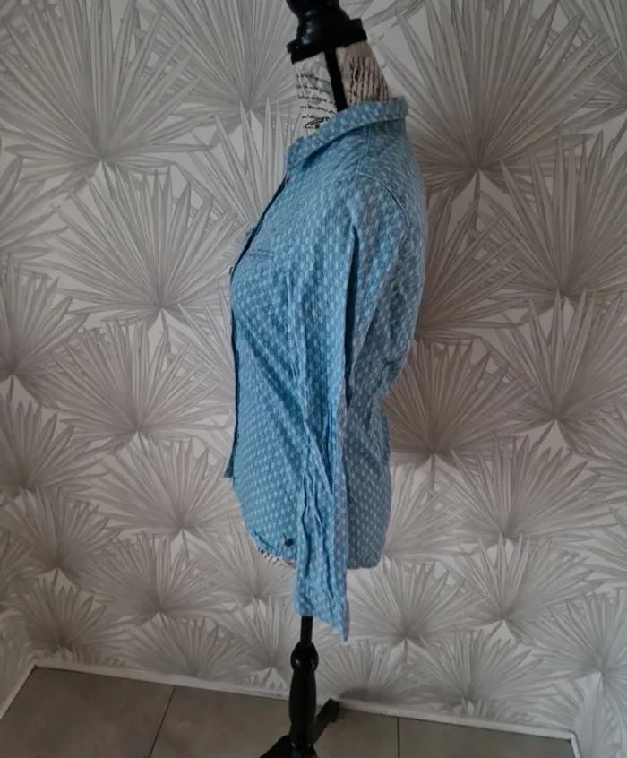Jolie chemise Bonobo taille 36 - photo numéro 3
