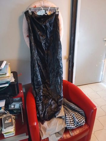 Superbe robe satin neuve t m