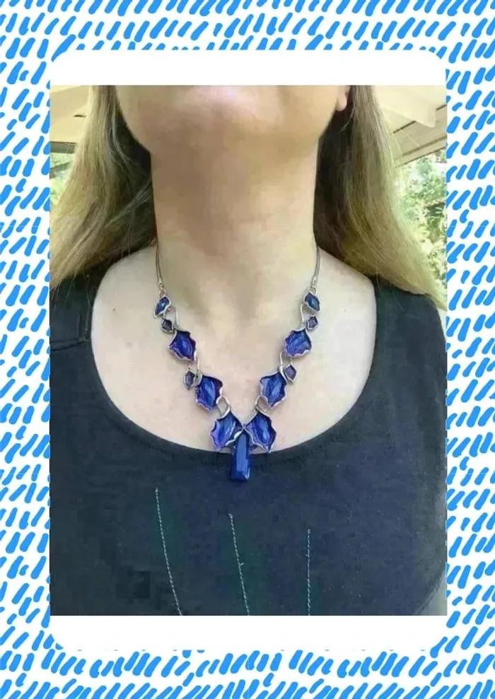 Collier imposant bleu argenté