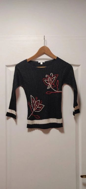 Top gaufré manches 3/4 noir rouge et blanc 123 38/40