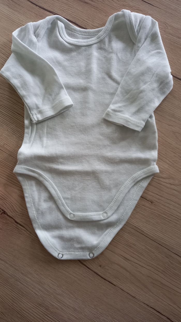 Lot de 3 bodies 6 mois TeX - photo numéro 4