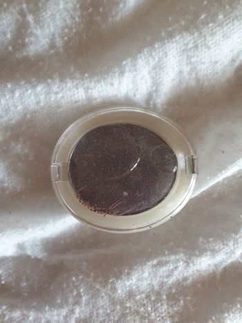 Fard a paupiere gris