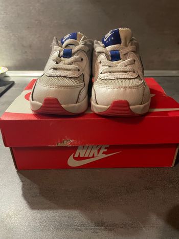 Paire de Nike pour bebe T21