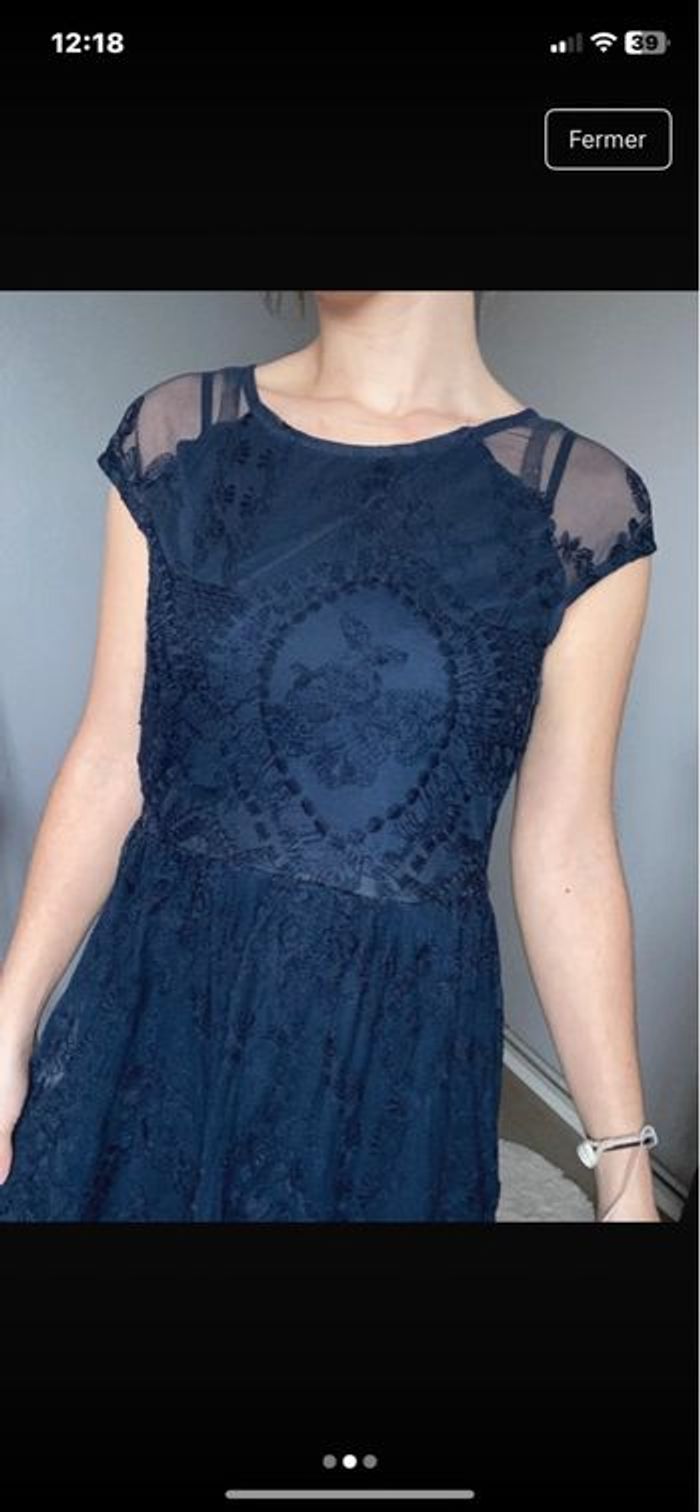 Robe dentelle bleu marine vero moda taille s - photo numéro 2