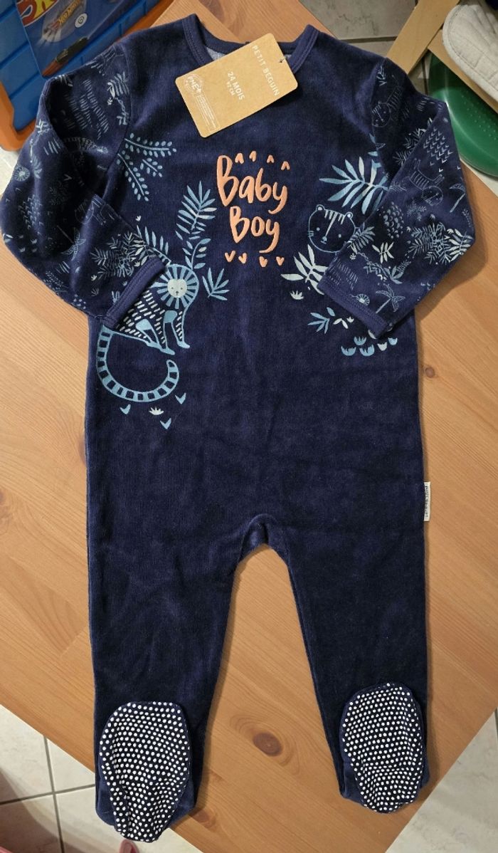(Neuf non porté) 🏷💙🥰 superbe pyjama 24mois Garçon 🥰💙 - photo numéro 2