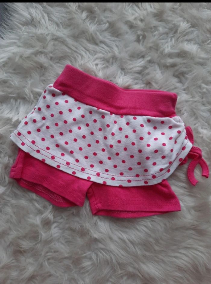 Jupe short rose - photo numéro 3