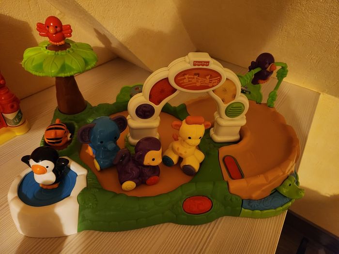 Petit zoo Fisher Price - photo numéro 4