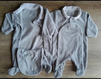 Lot taille 0 mois