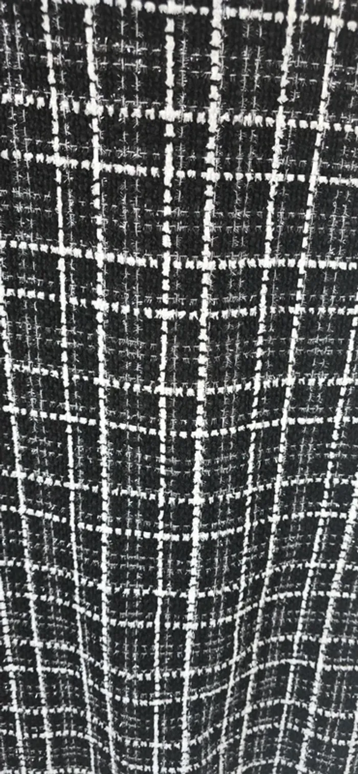 Robe tweed taille 36 - photo numéro 2