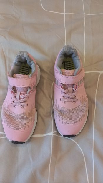 Baskets nike pointure 33