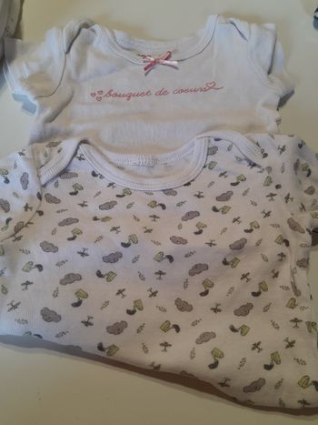 Lot de 2 bodys 6 mois