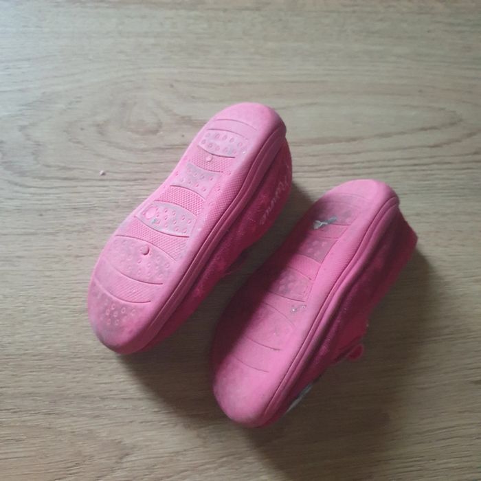 ⭐ Chaussons Minnie Disney pointure 24 #emyfleury_pointure24fille - photo numéro 3