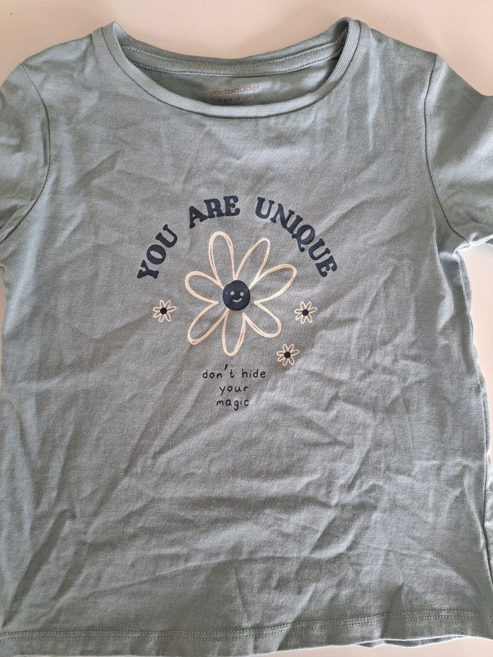 T-shirt ML fille 3 ans comme neuf - photo numéro 4