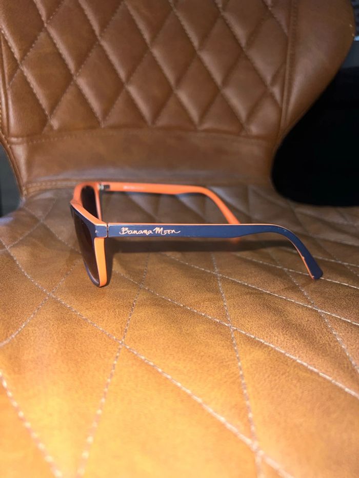 Lunette de soleil - photo numéro 3
