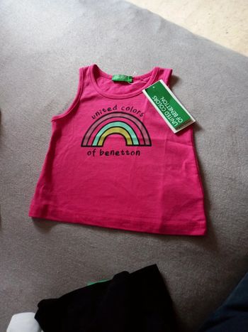 Debardeur 6 9 mois neuf benetton