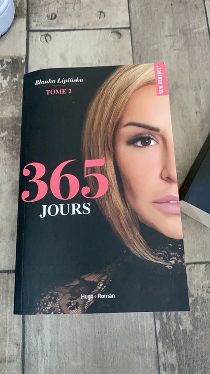 Tome 1 et 2 livres 365 jours - photo numéro 3
