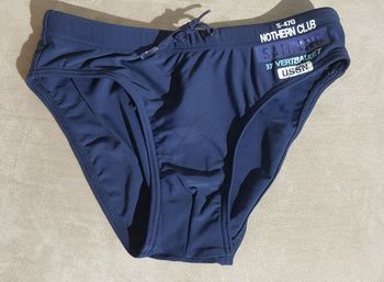 Maillot de bain bleu marine Verbaudet neuf taille 10 ans