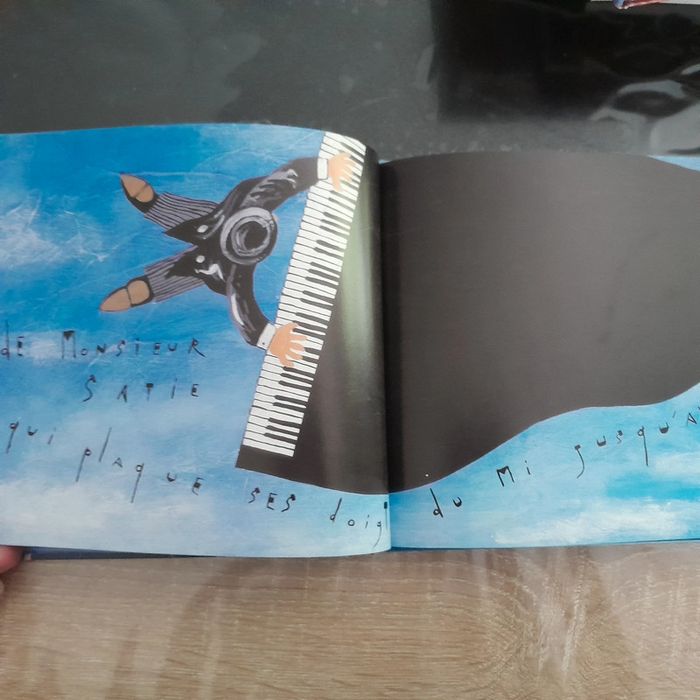 Livre du Sorbier - Piano vole - photo numéro 2