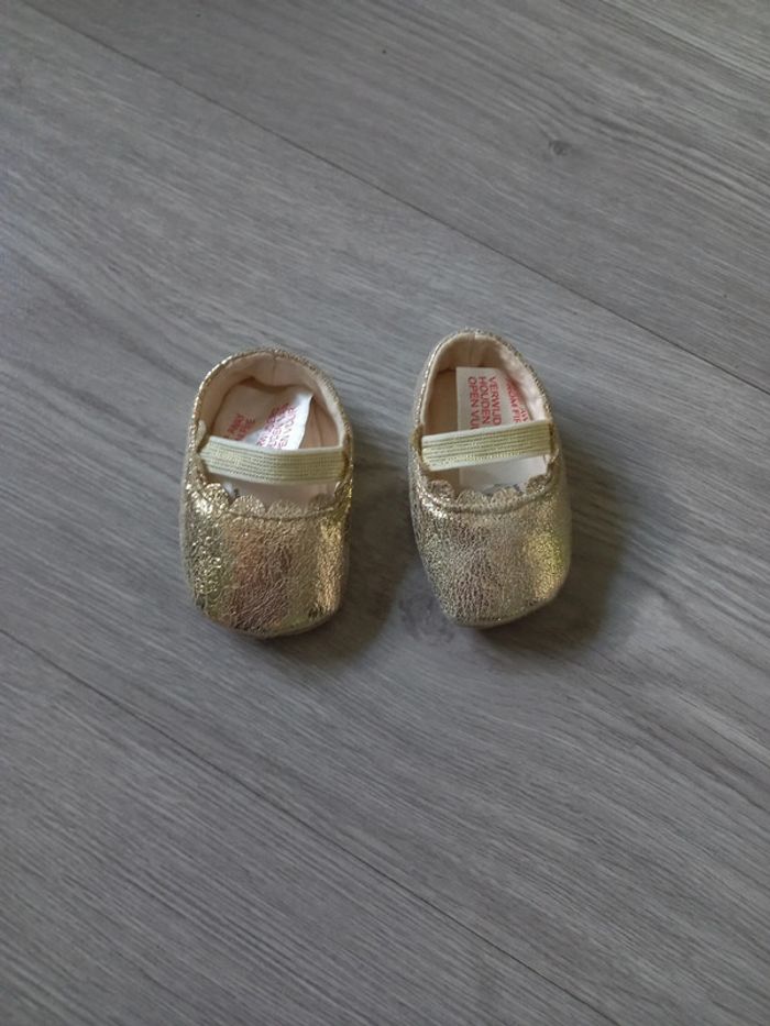Chaussures dorées bébé fille 0 mois