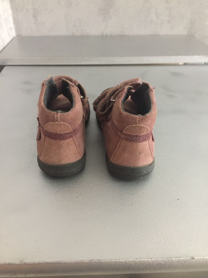 Chaussures taille 26 + autre - photo numéro 3