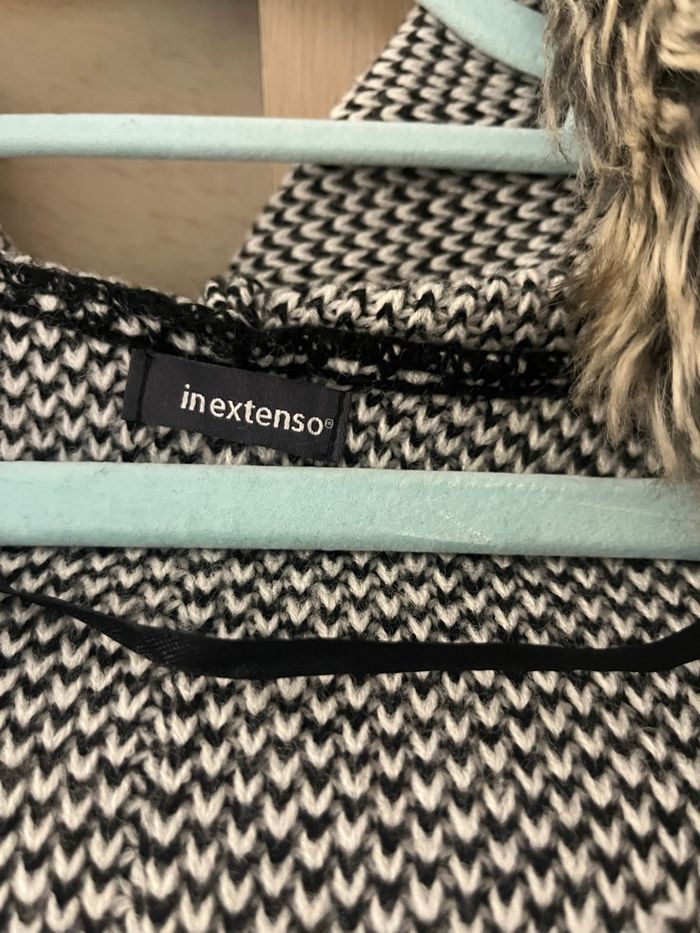 Veste gilet avec capuche - photo numéro 3