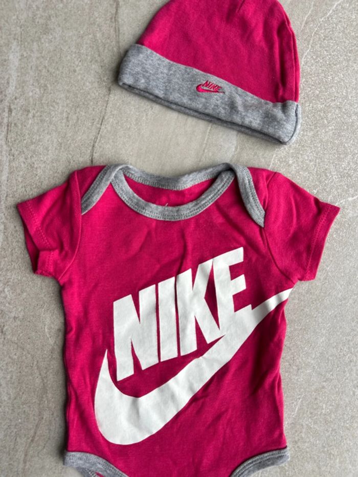 Ensemble Nike Fille - photo numéro 2