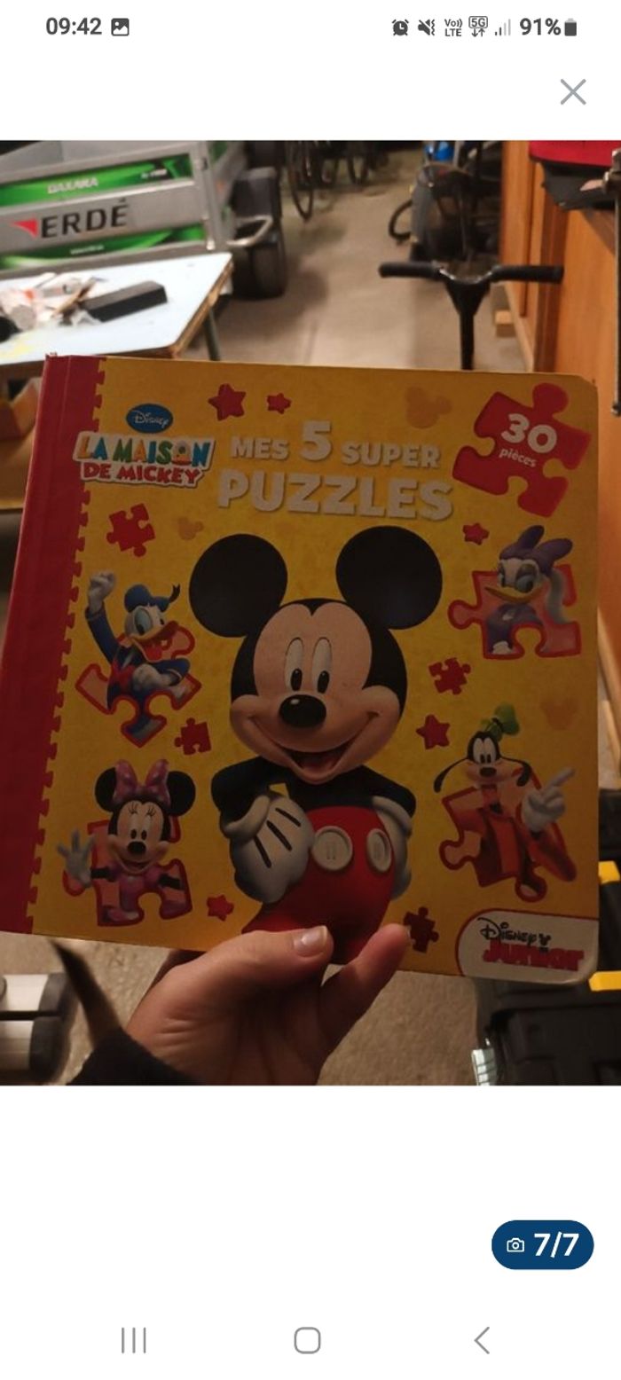 Lot Maison de Mickey et livre puzzle - photo numéro 7
