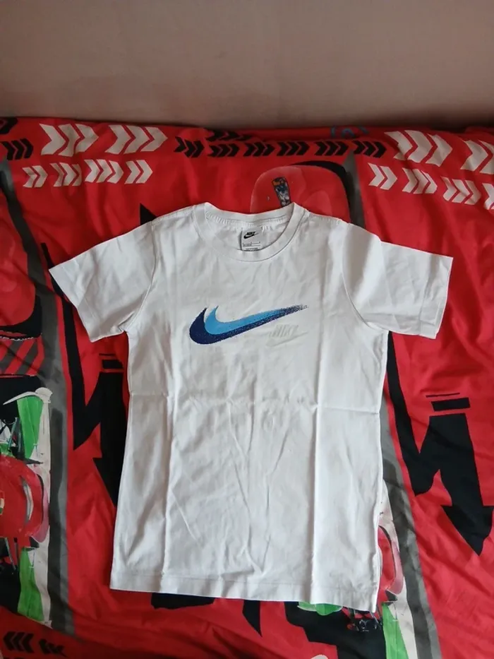 Lots de 2 tee-shirts Nike taille 13 ans - photo numéro 7