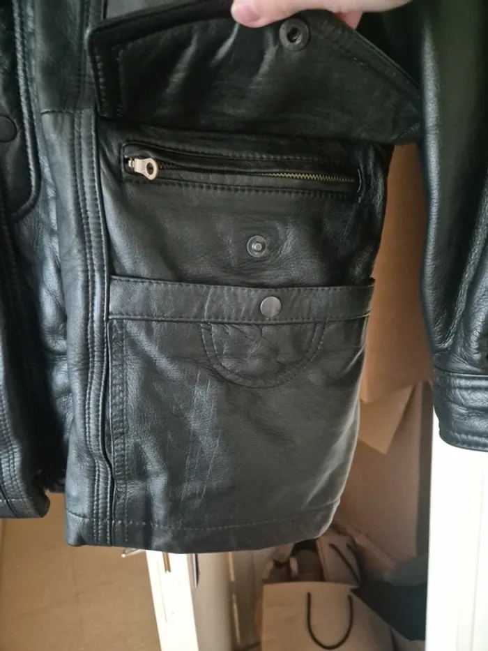 Manteau en cuir - photo numéro 5