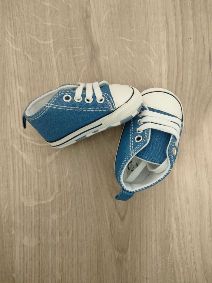 Chassures type Converse