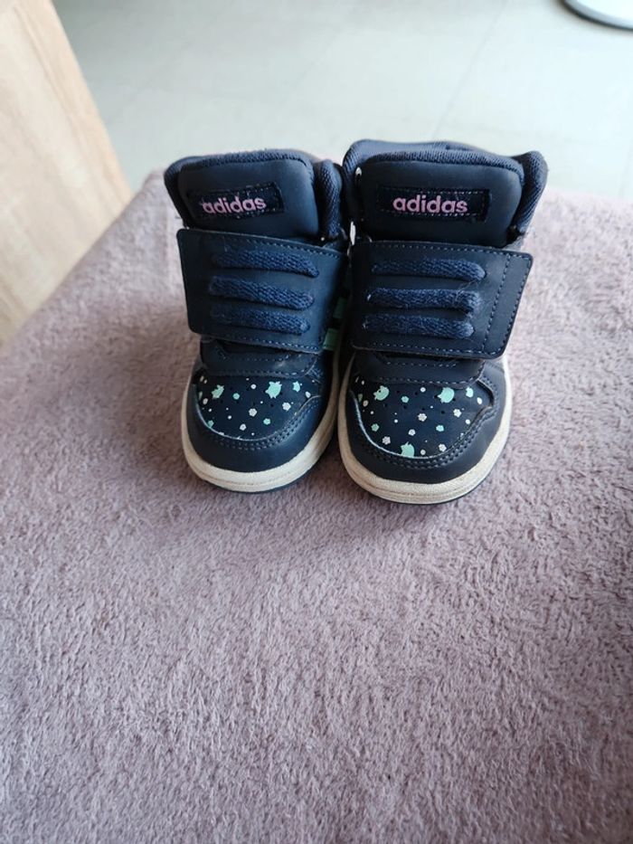 Chaussures basket Adidas - photo numéro 2