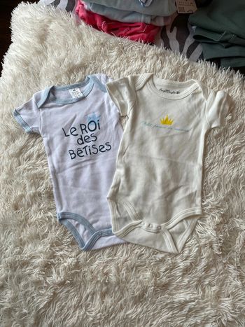 Lot de 2 body bébé 6 mois