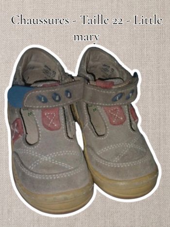 Chaussures - Taille 22 - Little mary