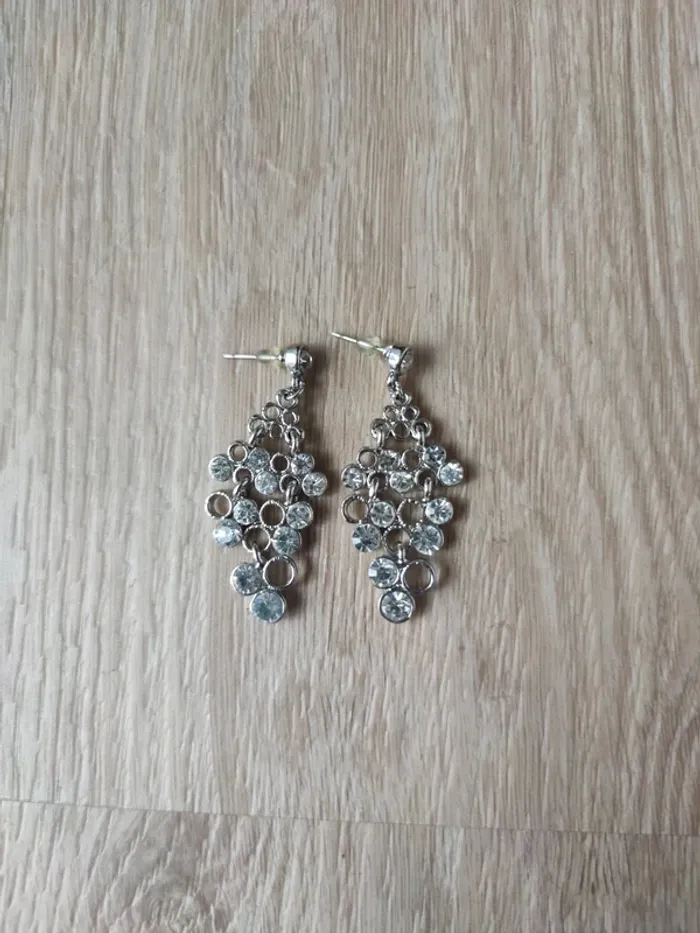 Boucles d'oreilles femme neuves