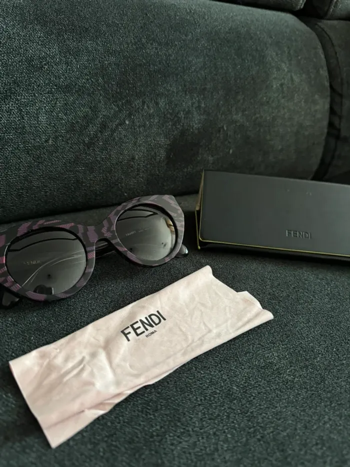 Lunettes de soleil Fendi modèle Fanny - photo numéro 6