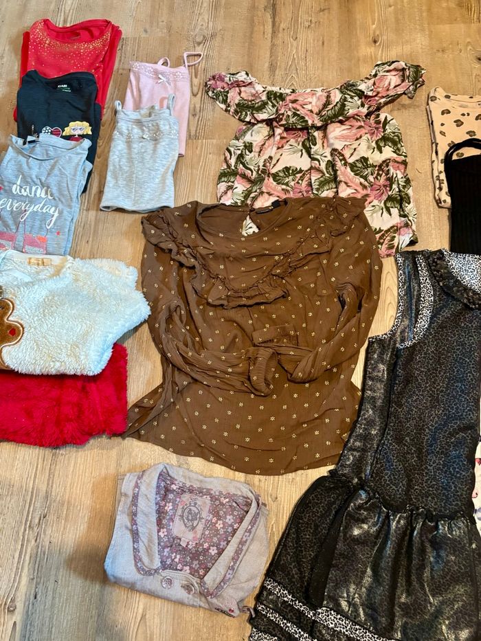 Lot vêtements fille 10 ans - photo numéro 3