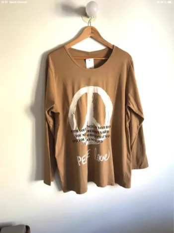 Haut peace and love homme manches longues taille unique neuf avec étiquettes