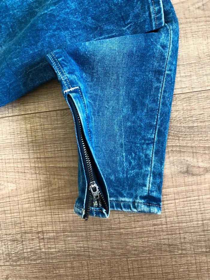 Jean skinny ultra low neuf Guess taille US 31 (valeur 105€) - photo numéro 7